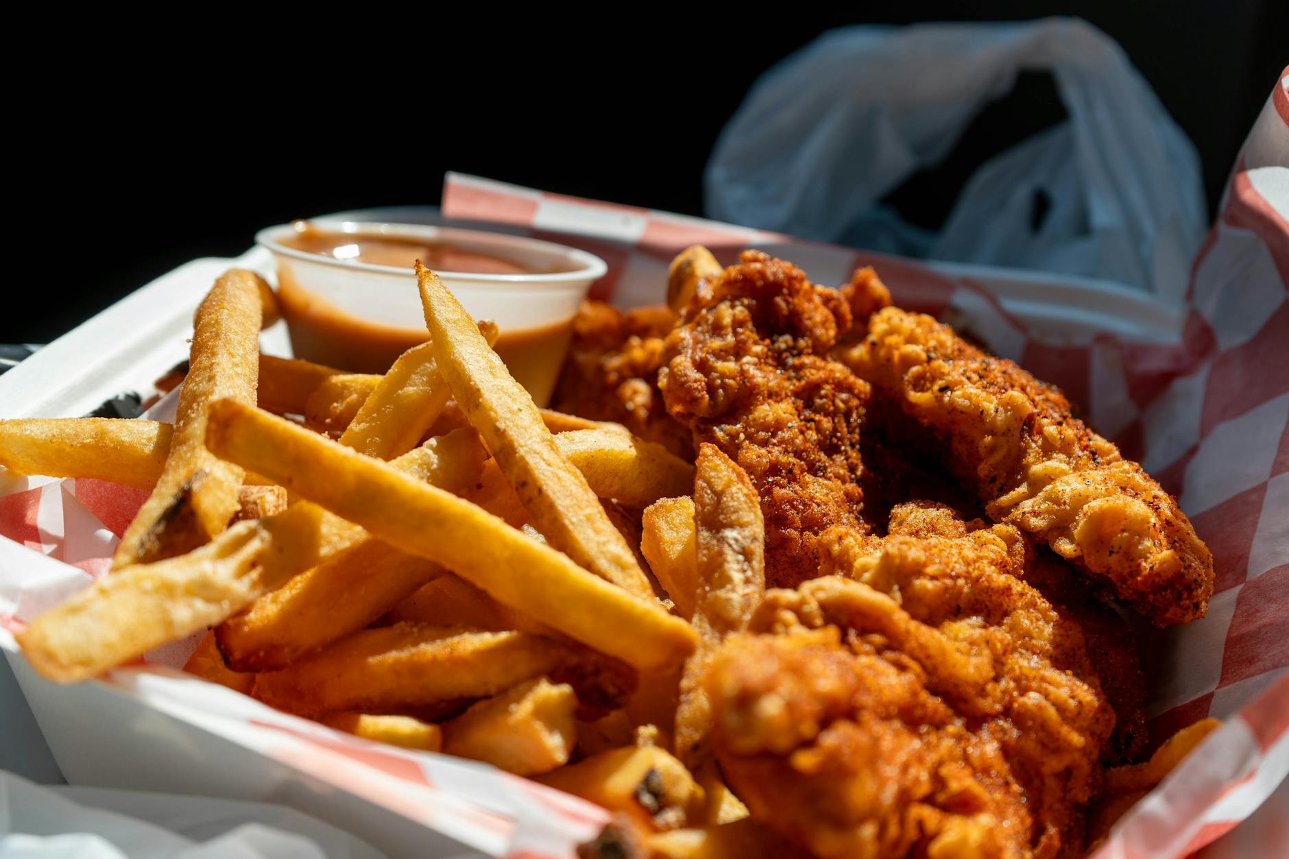 Ryan Patrick Hooper's Favorite Detroit Food & Drink Spots